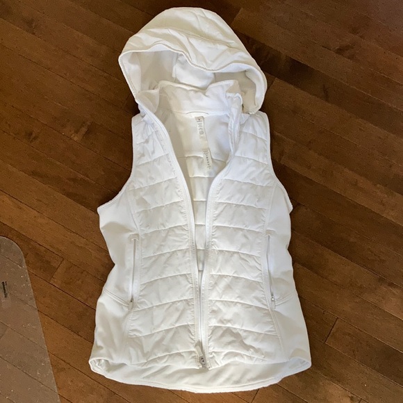 Lululemon another mile vest - Picture 1 of 5